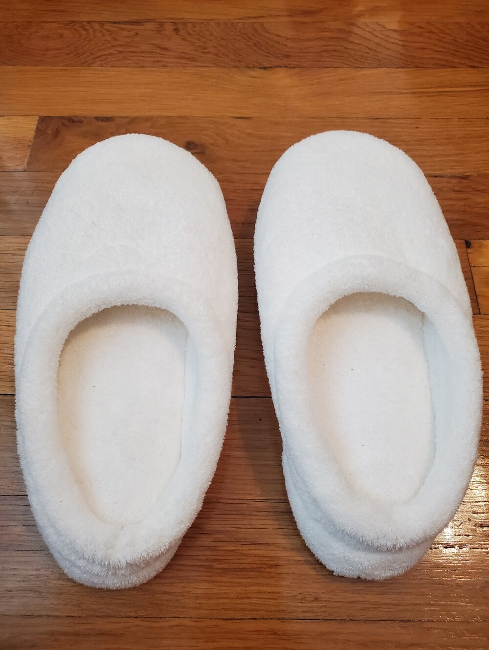 White Plush Slippers - Picture 4 of 9
